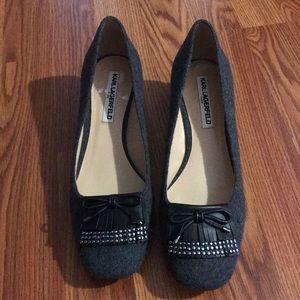 Karl Lagerfeld Paris block heels